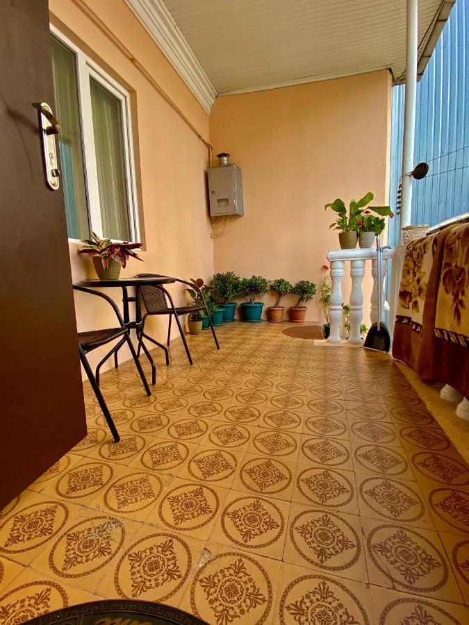 Family Home Batumi Ngoại thất bức ảnh