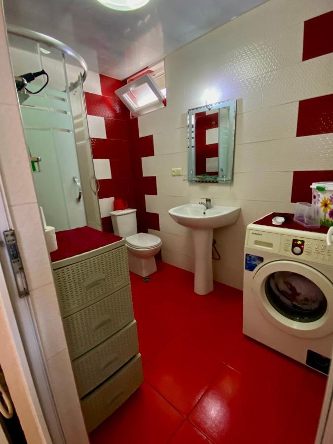 Family Home Batumi Ngoại thất bức ảnh